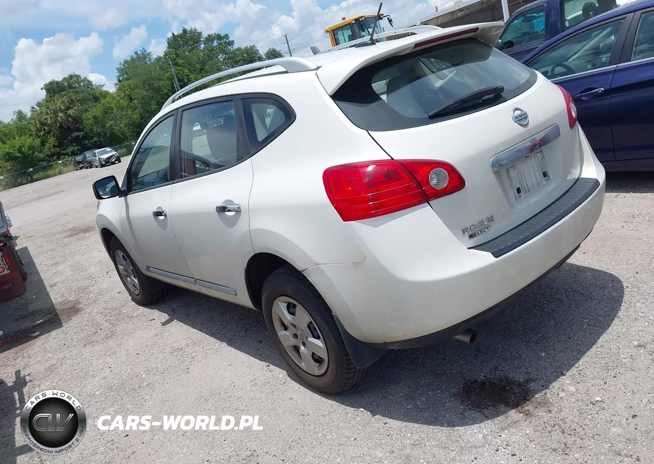 2015 Nissan Rogue Select S VIN:JN8AS5MT7FW163626 - 3