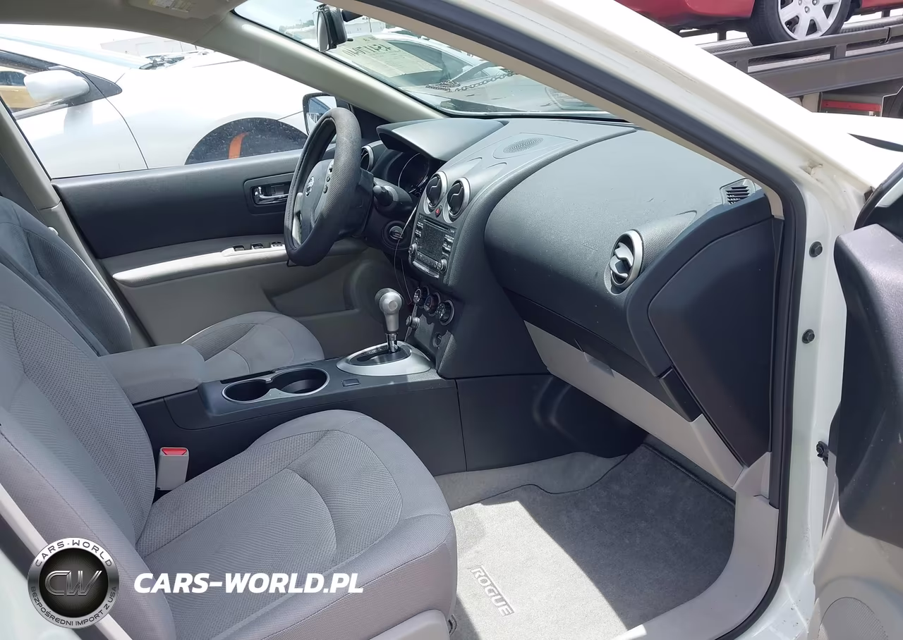 2015 Nissan Rogue Select S VIN:JN8AS5MT7FW163626 - 5