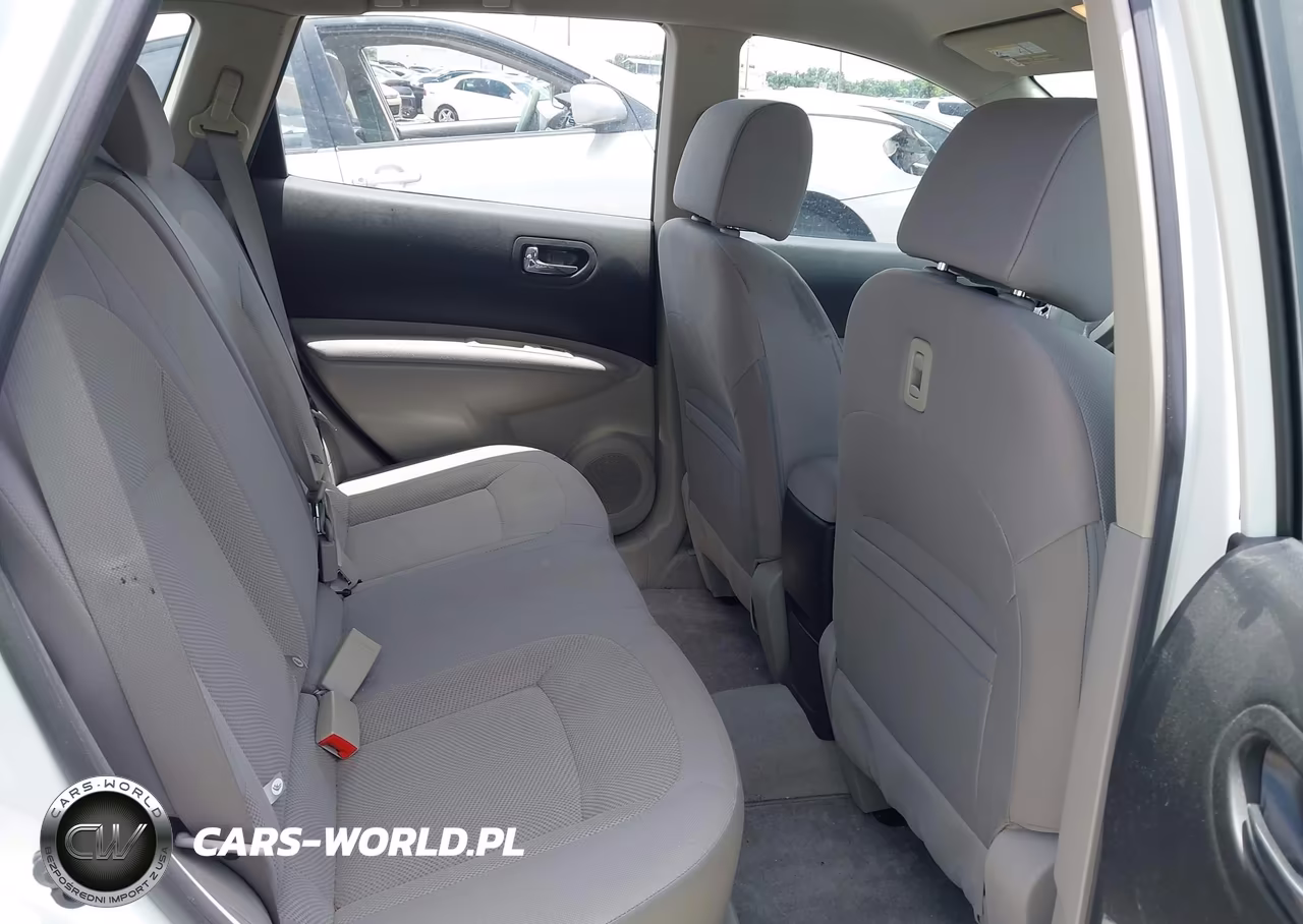 2015 Nissan Rogue Select S VIN:JN8AS5MT7FW163626 - 8