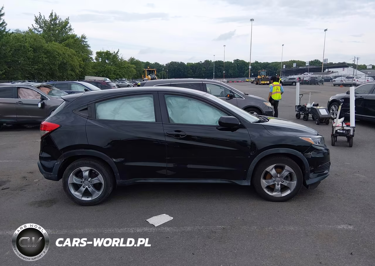 2019 Honda Hr-V Lx VIN:3CZRU6H36KG705973 - 14