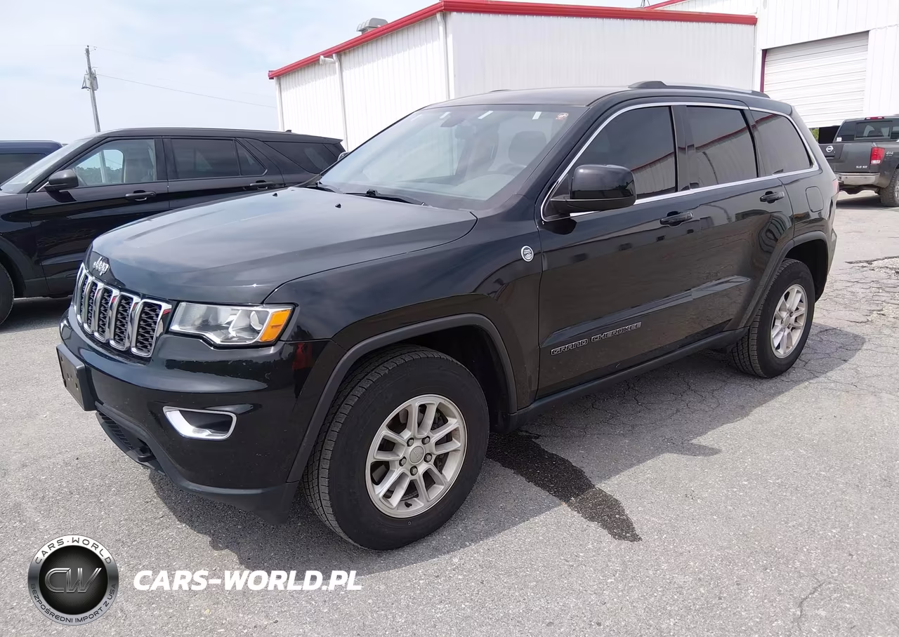 2019 Jeep Grand Cherokee Laredo E 4X4 VIN:1C4RJFAG3KC754238 - 2