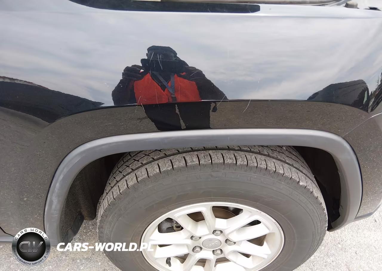 2019 Jeep Grand Cherokee Laredo E 4X4 VIN:1C4RJFAG3KC754238 - 6