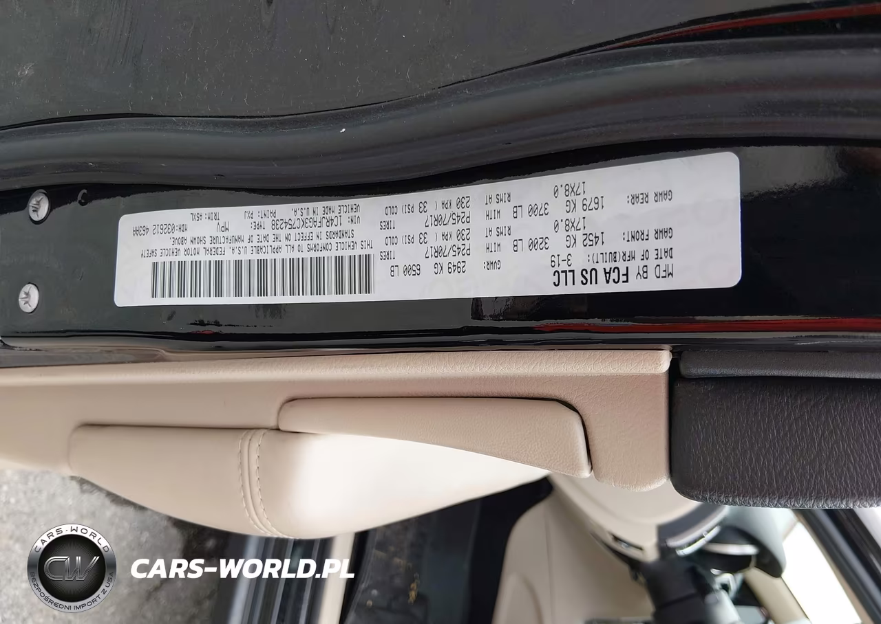 2019 Jeep Grand Cherokee Laredo E 4X4 VIN:1C4RJFAG3KC754238 - 9