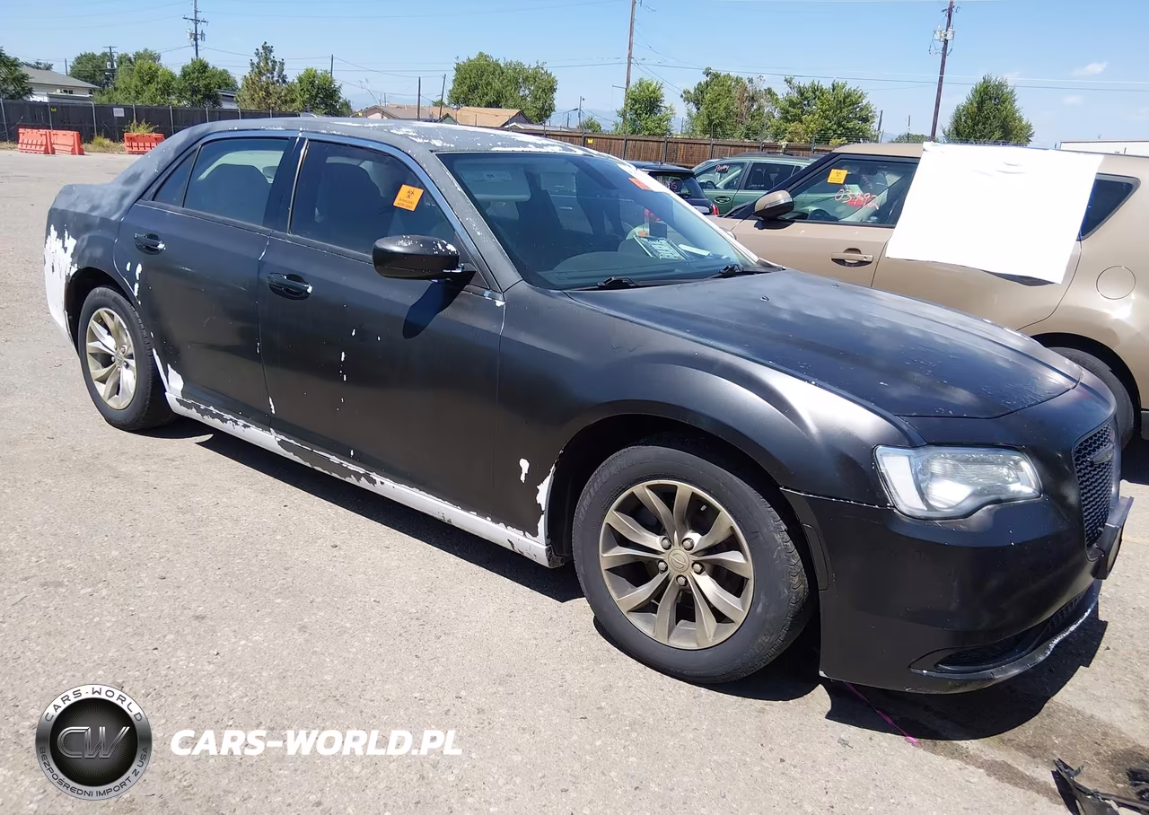 2015 Chrysler 300 Limited