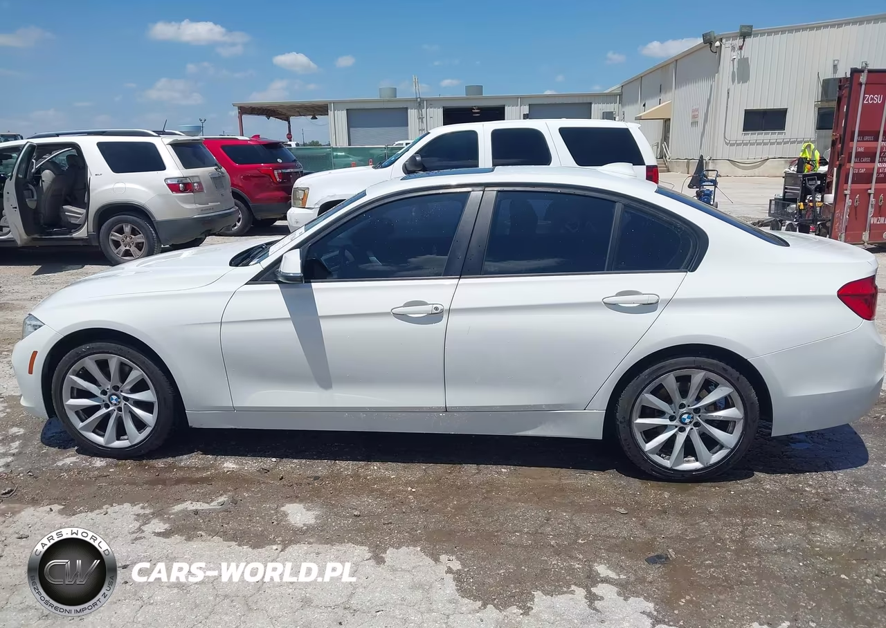 2018 BMW 320I VIN:WBA8E1G51JNU92437 - 14