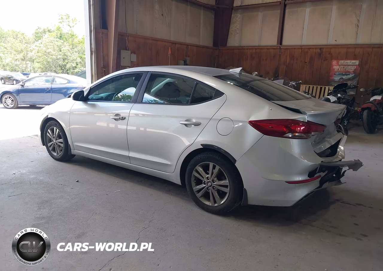 2018 Hyundai Elantra Value Edition VIN:5NPD84LFXJH274716 - 3