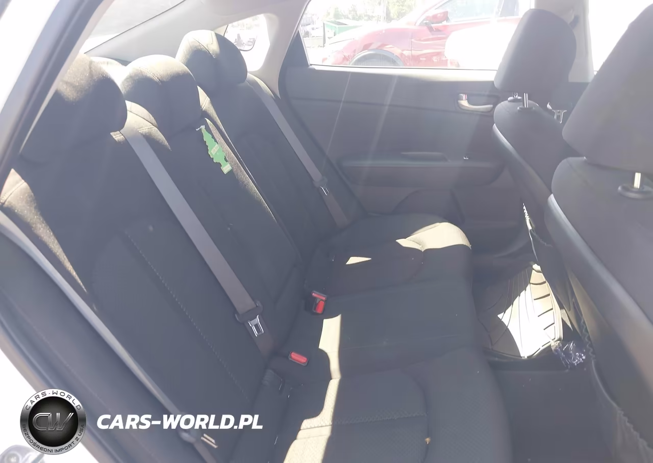 2018 Kia Optima Lx VIN:KNAGT4L30J5216676 - 8