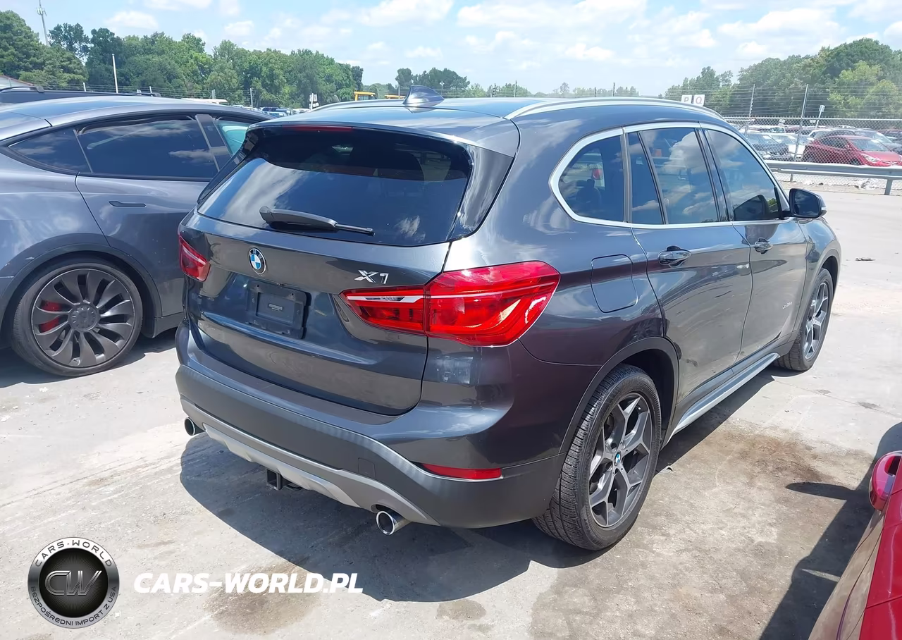 2018 BMW X1 xDrive28I VIN:WBXHT3C31J5L24583 - 4
