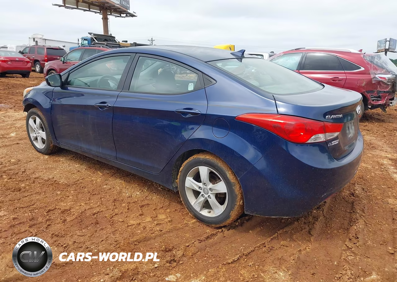 2013 Hyundai Elantra Gls VIN:KMHDH4AE3DU713481 - 3
