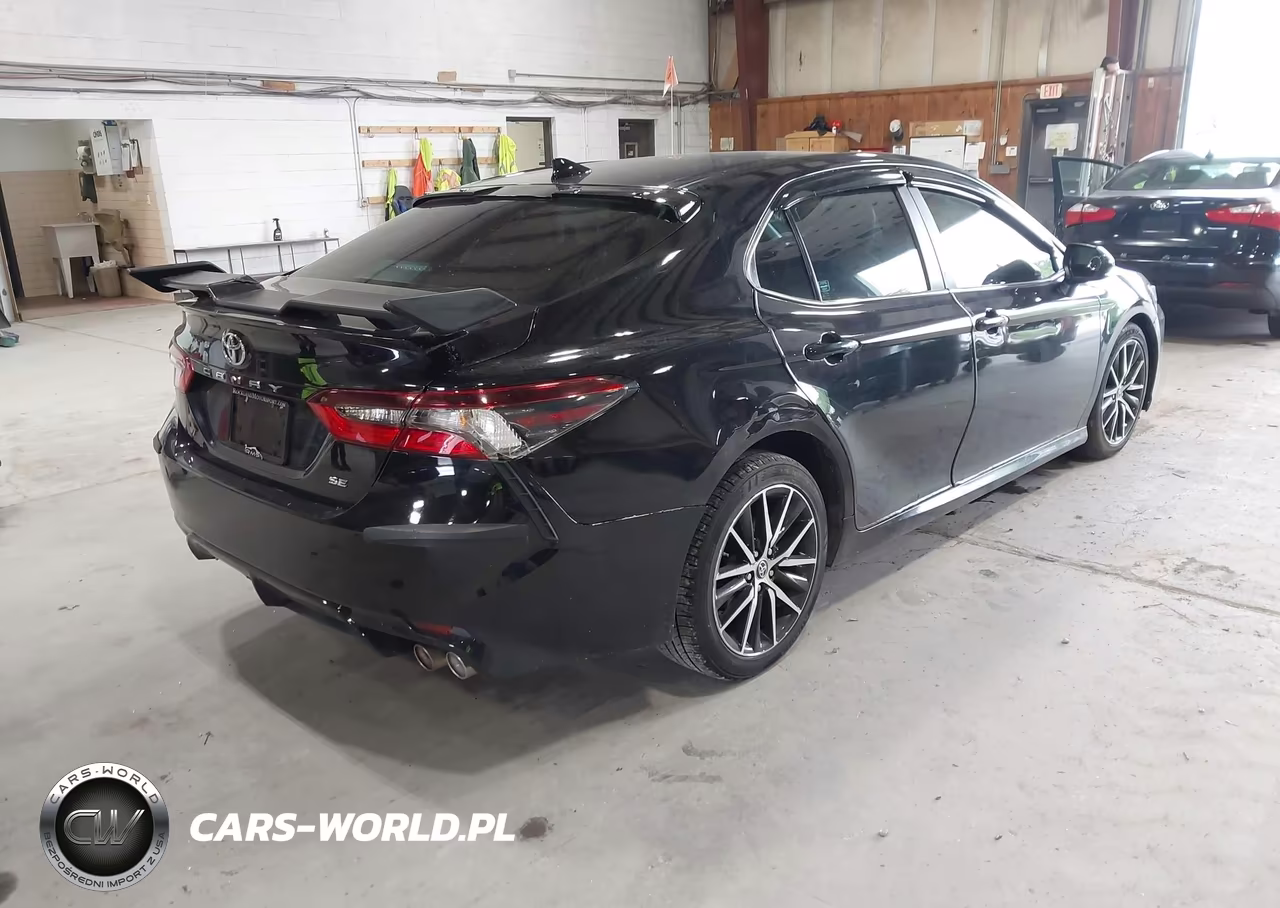 2021 Toyota Camry Se VIN:4T1G11AK0MU539651 - 4