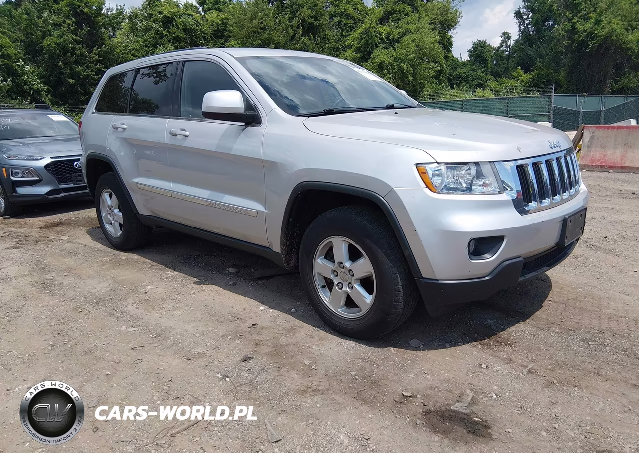 2013 Jeep Grand Cherokee Laredo – zdjęcie 1 z 16