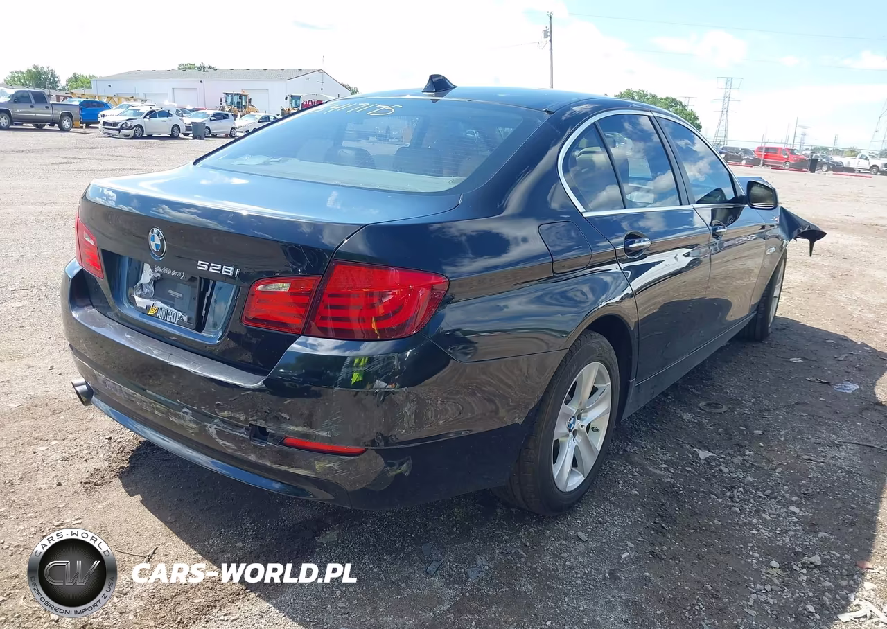 2013 BMW 528I VIN:WBAXG5C51DDY36815 - 4