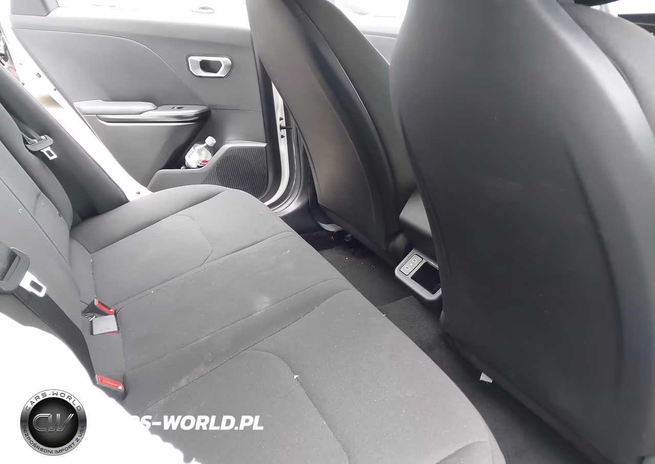 2026 Kia K4 Lxs VIN:3KPFT4DE8TE299697 - 8