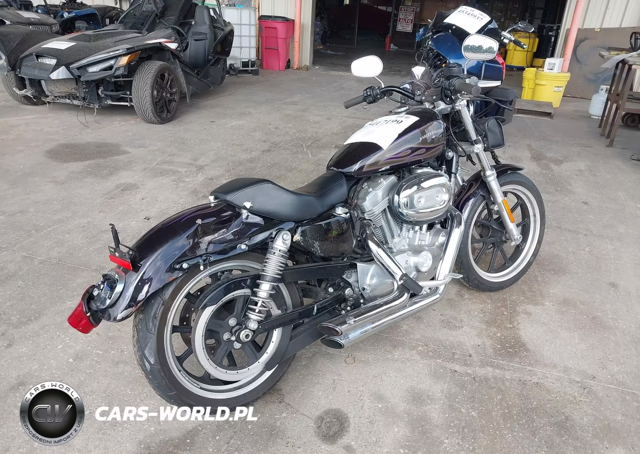 2017 Harley-Davidson Xl883 Superlow VIN:1HD4CR213HC434635 - 4