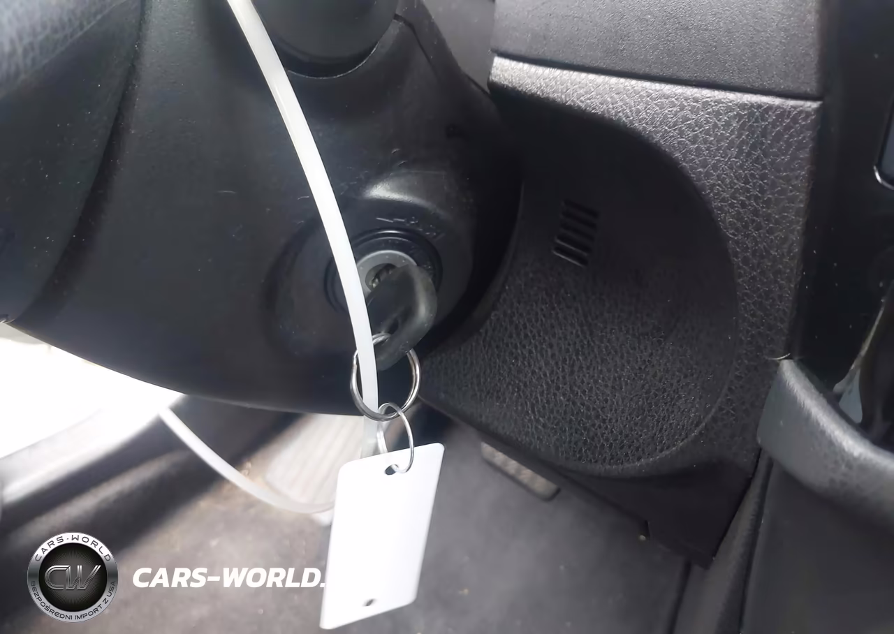 2015 Toyota Corolla L VIN:2T1BURHE0FC255179 - 11
