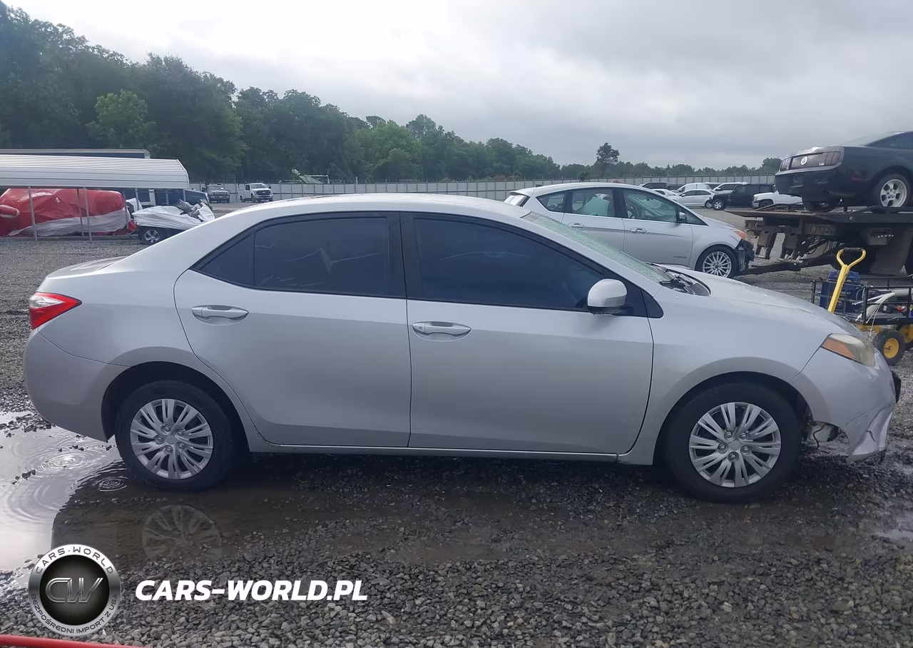 2015 Toyota Corolla L VIN:2T1BURHE0FC255179 - 14