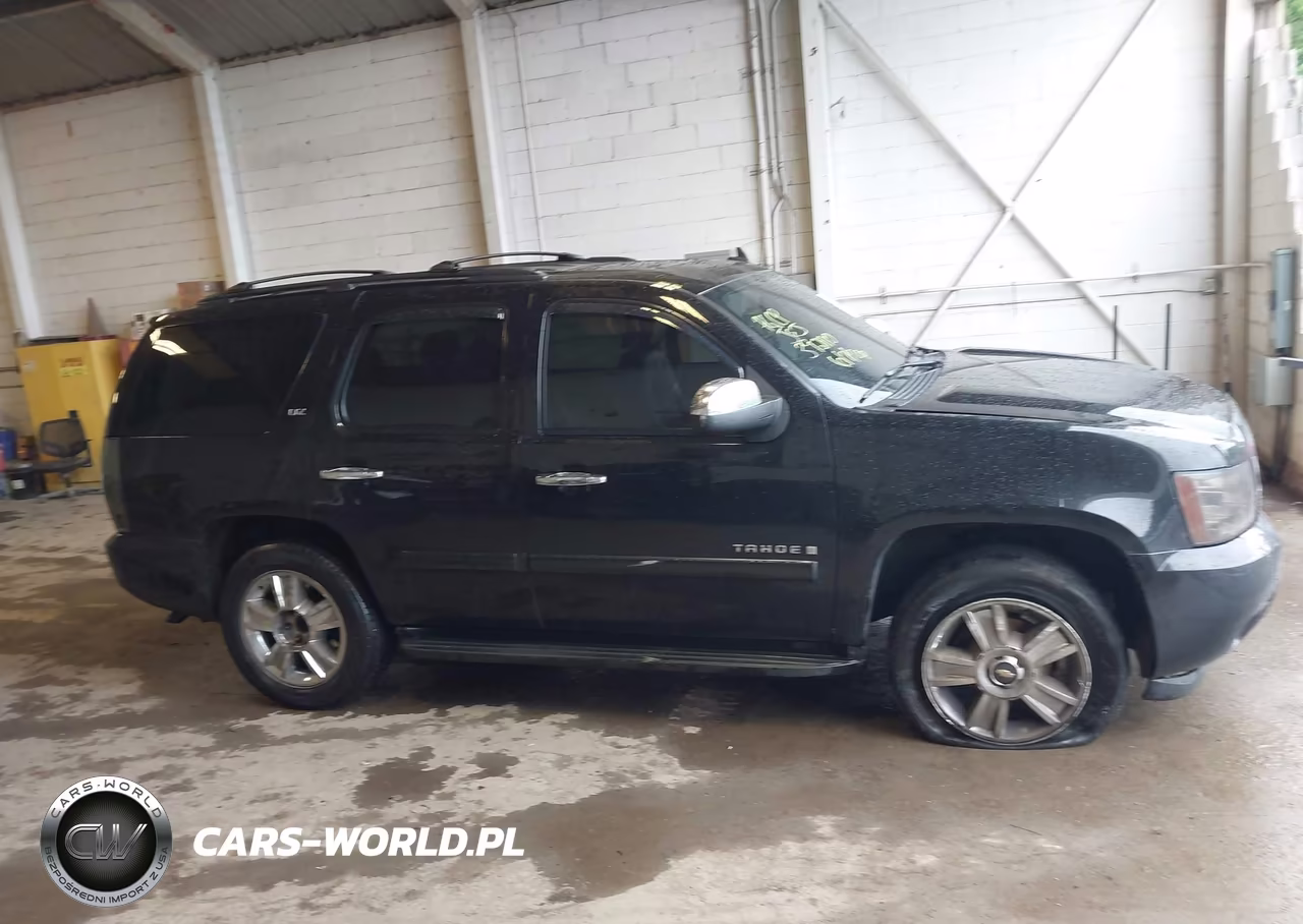 2007 Chevrolet Tahoe Ltz VIN:1GNFK13007J392110 - 13
