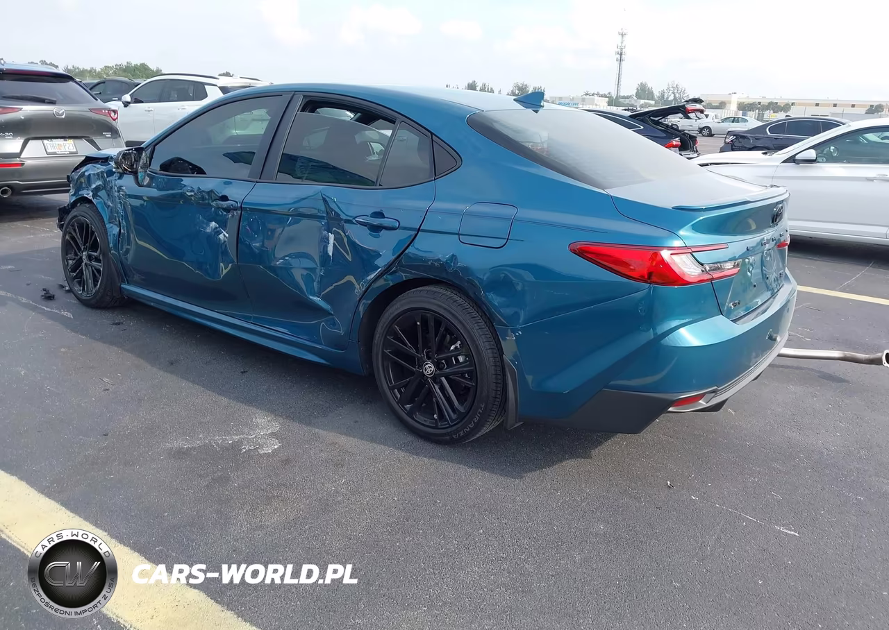 2026 Toyota Camry Se VIN:4T1DAACK5TU747328 - 3