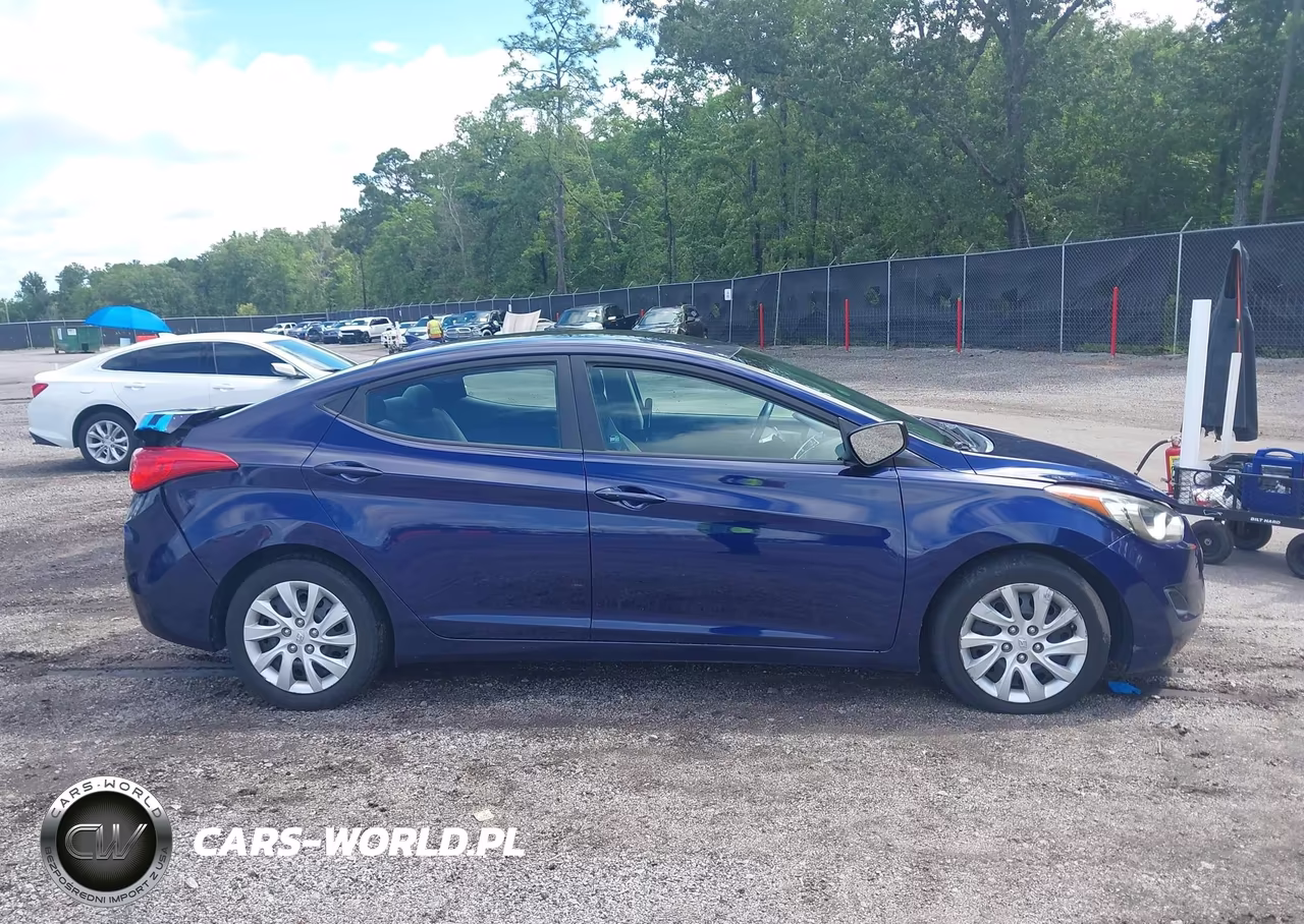 2012 Hyundai Elantra Gls VIN:5NPDH4AEXCH100755 - 13