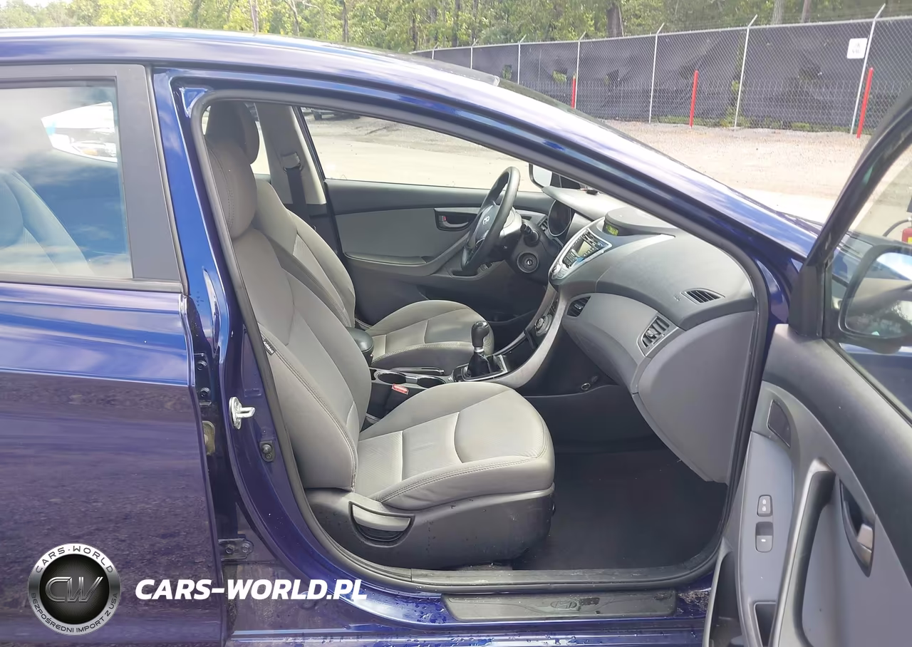2012 Hyundai Elantra Gls VIN:5NPDH4AEXCH100755 - 5