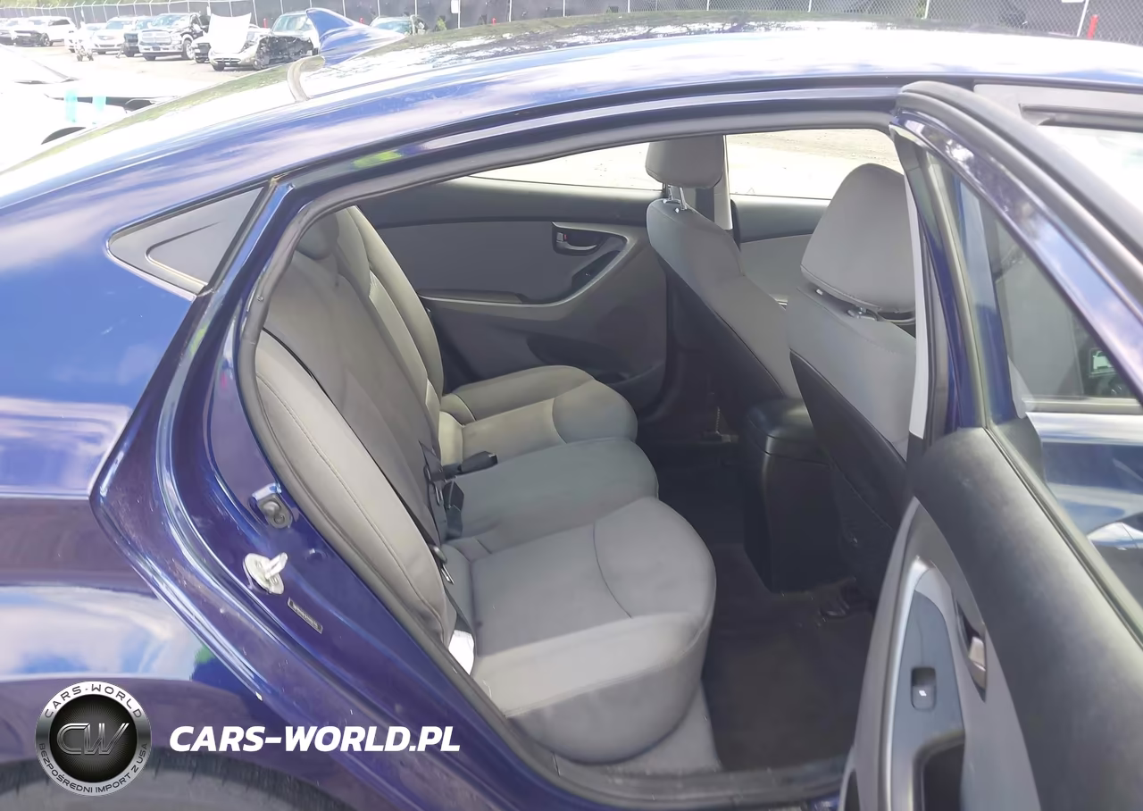 2012 Hyundai Elantra Gls VIN:5NPDH4AEXCH100755 - 8