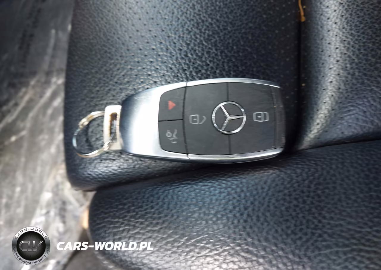 2019 Mercedes-Benz C 300 4Matic VIN:55SWF8EB4KU285435 - 11