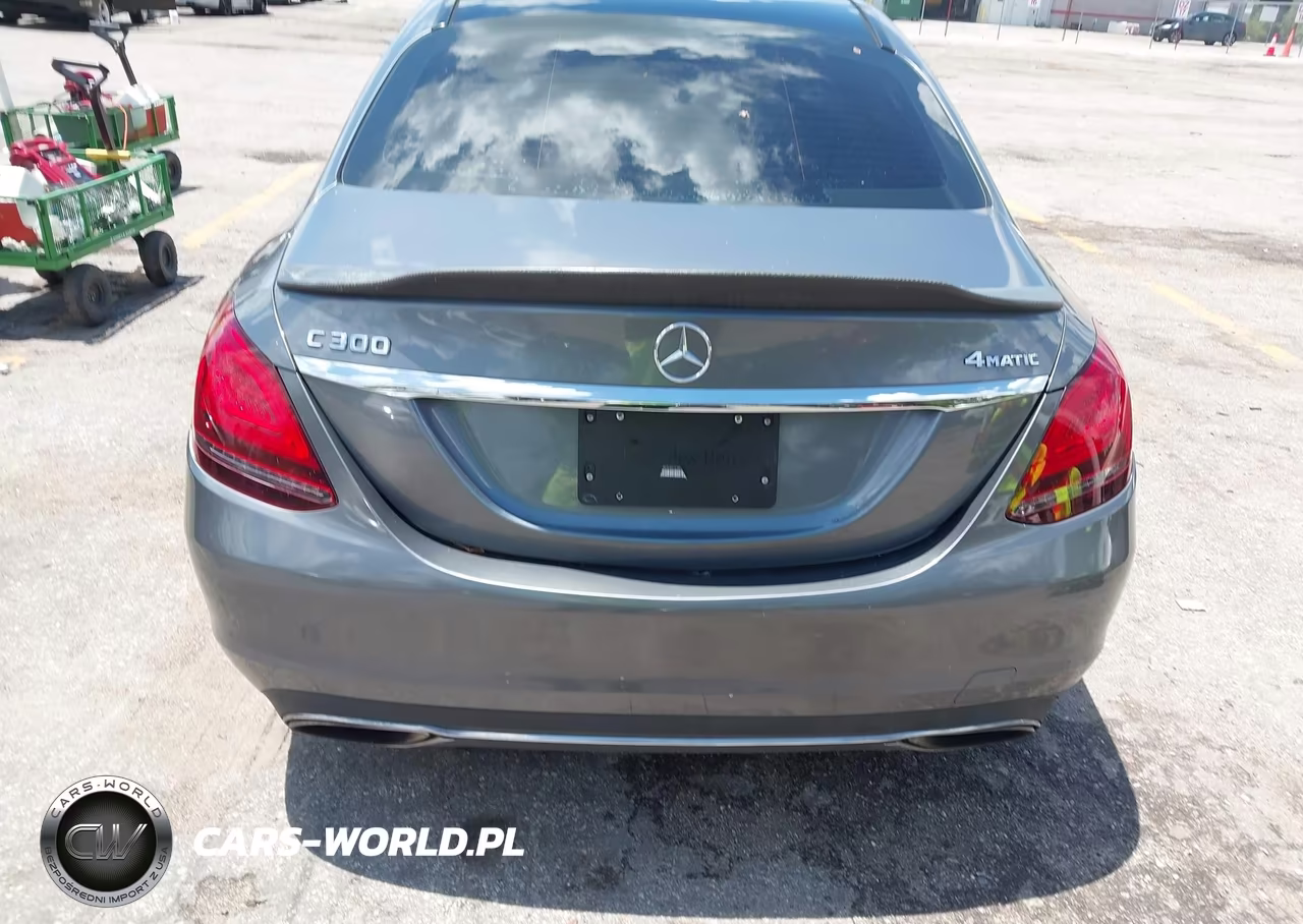 2019 Mercedes-Benz C 300 4Matic VIN:55SWF8EB4KU285435 - 17