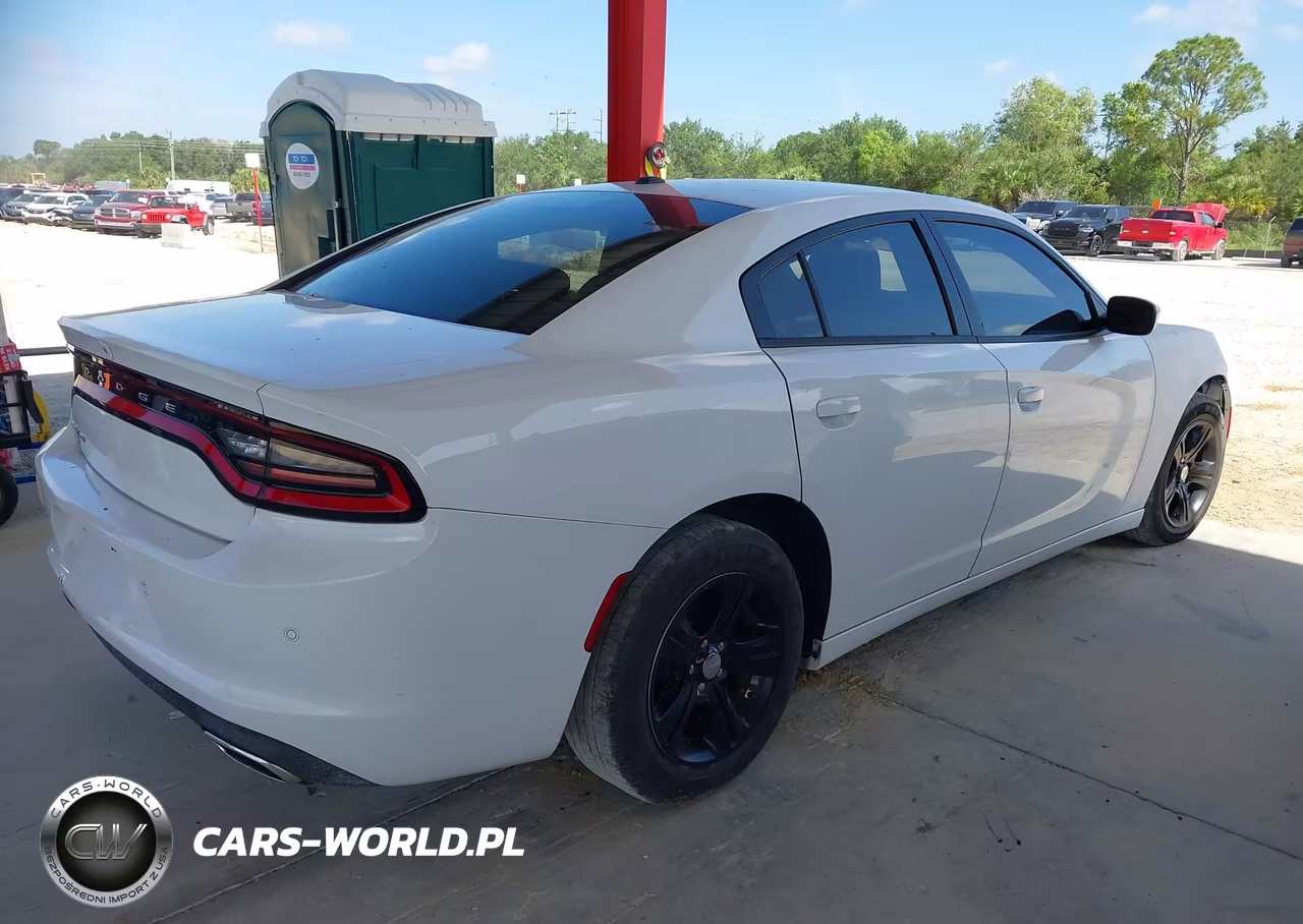 2020 Dodge Charger Sxt Rwd VIN:2C3CDXBG9LH166932 - 4