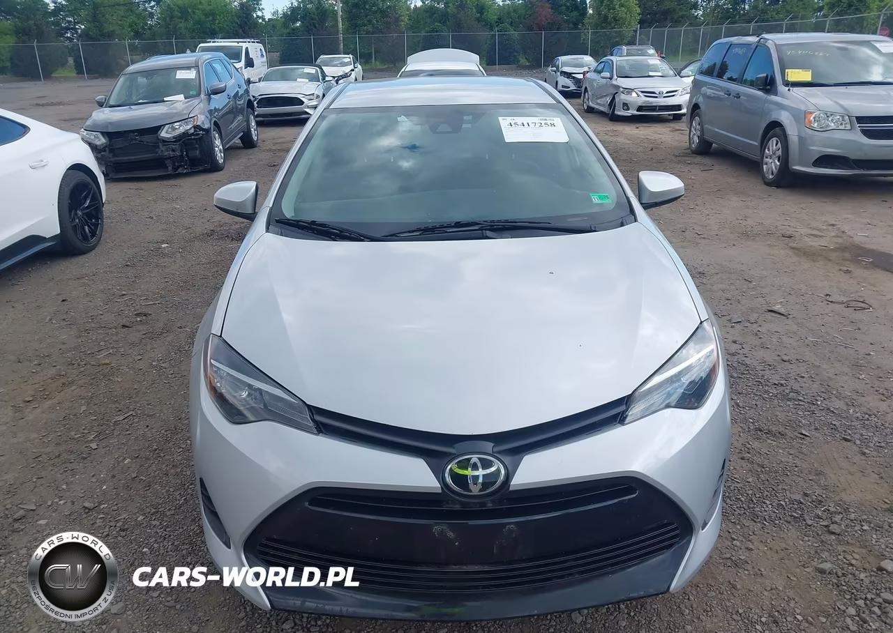 2019 Toyota Corolla Le VIN:2T1BURHE3KC236877 - 12