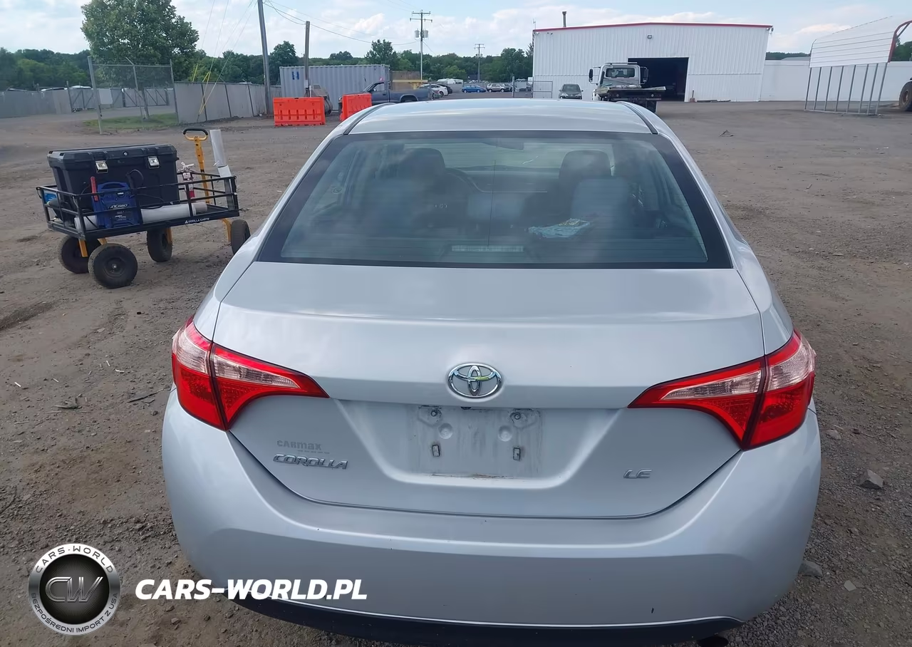 2019 Toyota Corolla Le VIN:2T1BURHE3KC236877 - 16