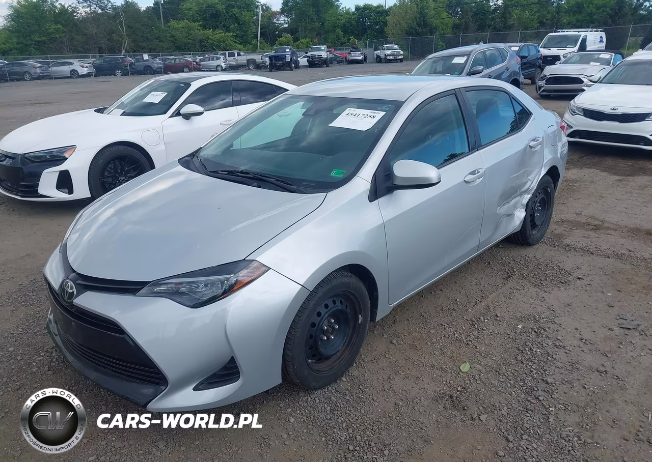 2019 Toyota Corolla Le VIN:2T1BURHE3KC236877 - 2