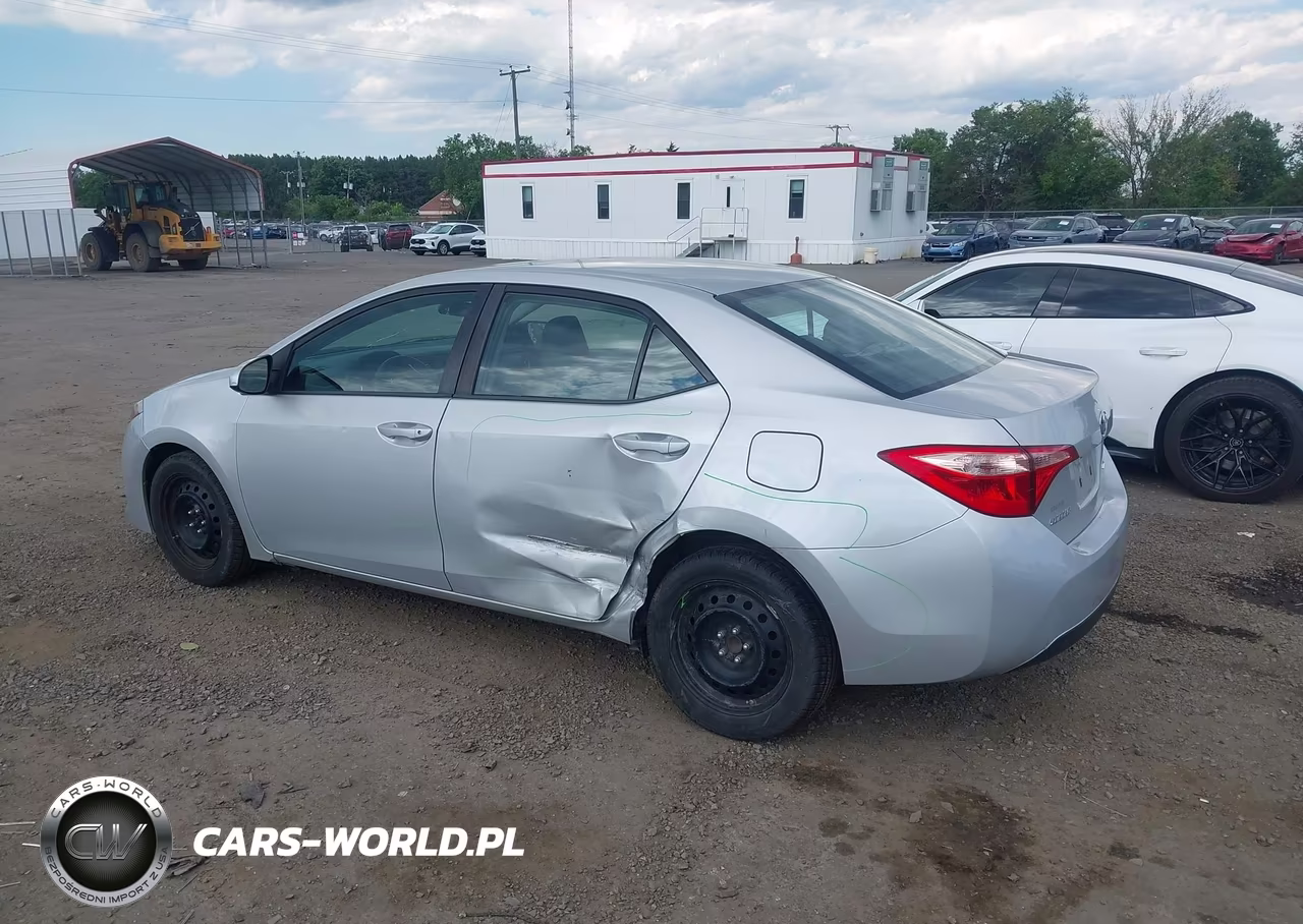 2019 Toyota Corolla Le VIN:2T1BURHE3KC236877 - 3