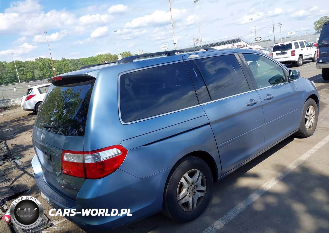 2007 Honda Odyssey Ex VIN:5FNRL384X7B075873 - 4