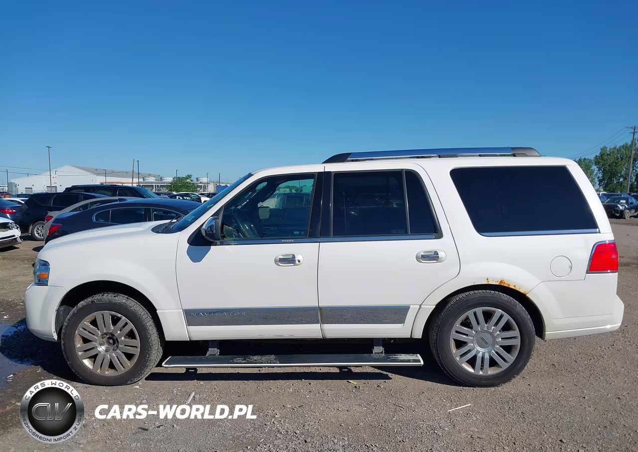 2013 Lincoln Navigator VIN:5LMJJ2J57DEL05651 - 14