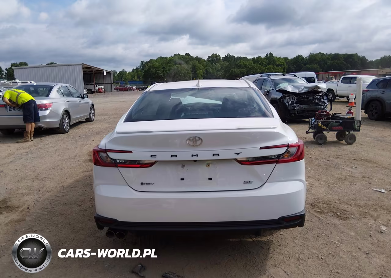 2025 Toyota Camry Se VIN:4T1DAACK5SU174087 - 15