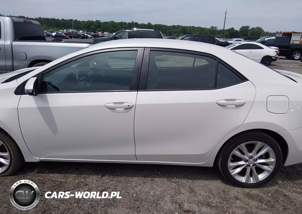 2018 Toyota Corolla Se VIN:5YFBURHE4JP804066 - 14