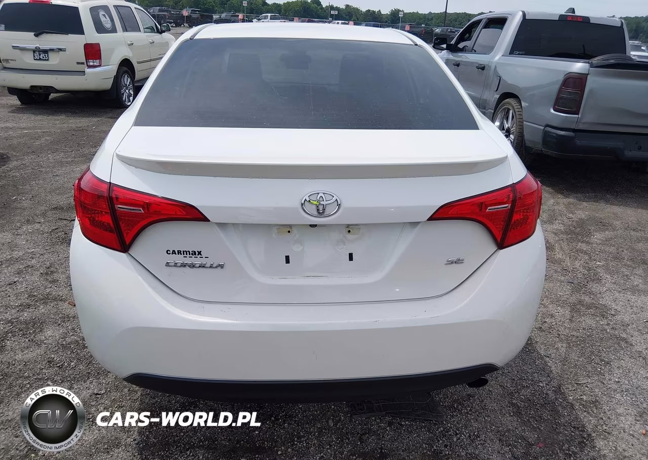 2018 Toyota Corolla Se VIN:5YFBURHE4JP804066 - 16