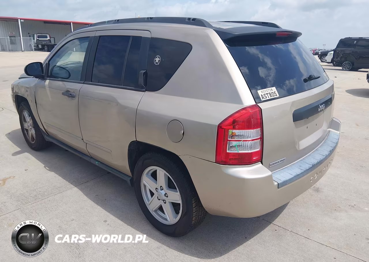 2010 Jeep Compass Sport VIN:1J4NT1FA9AD629716 - 3
