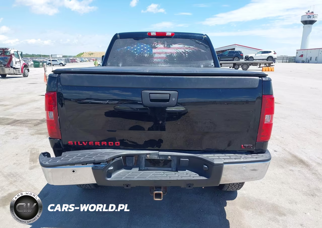2010 Chevrolet Silverado 1500 Ltz VIN:3GCRKTE3XAG207546 - 16