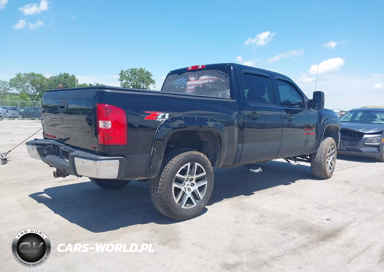 2010 Chevrolet Silverado 1500 Ltz VIN:3GCRKTE3XAG207546 - 4