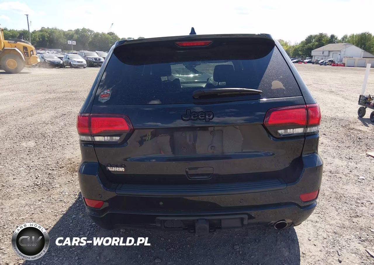2021 Jeep Grand Cherokee Laredo X 4X4 VIN:1C4RJFAG2MC530414 - 16