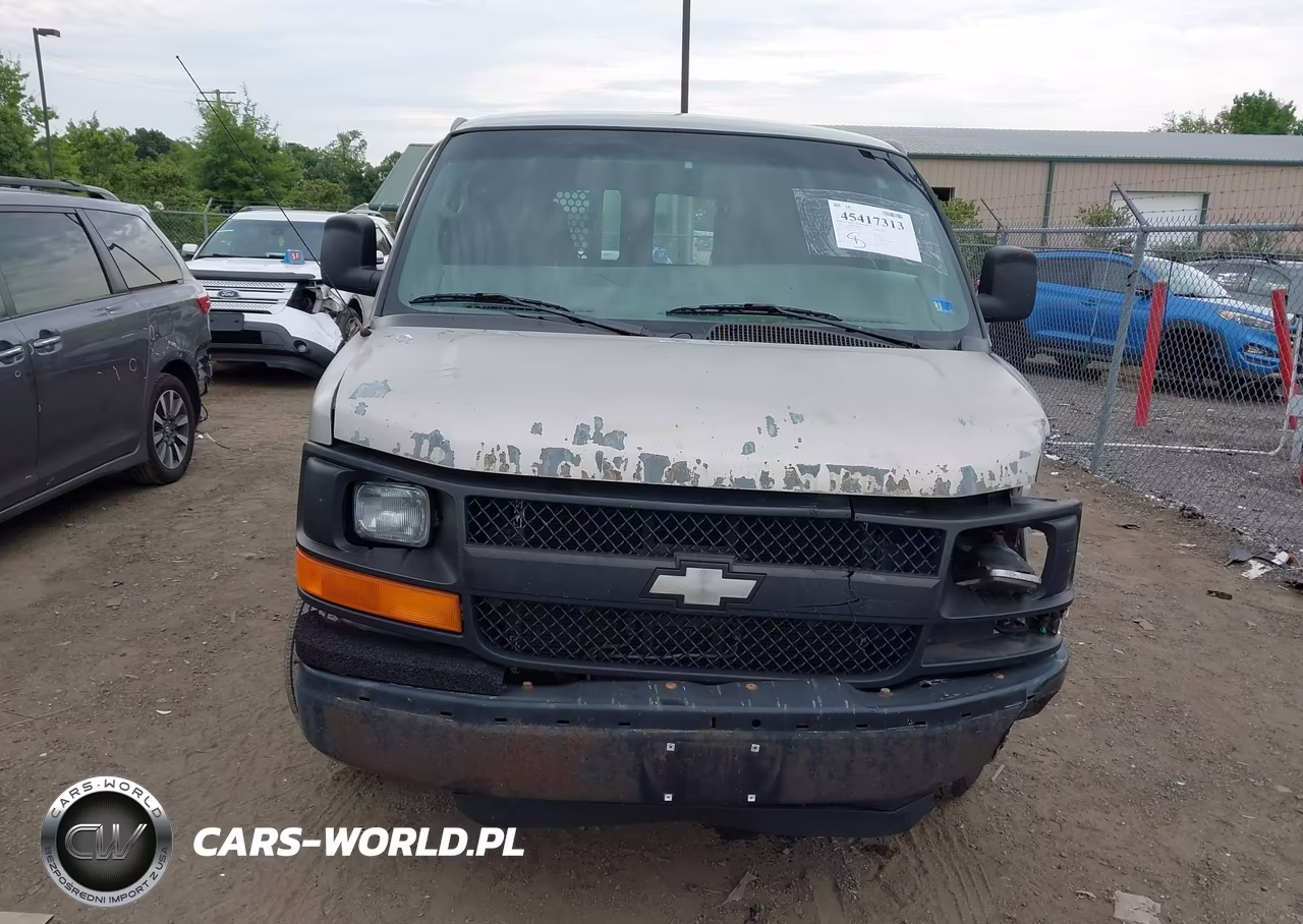 2005 Chevrolet Express VIN:1GCGG25V351201760 - 12