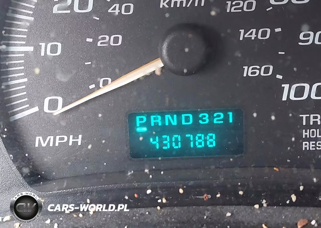 2005 Chevrolet Express VIN:1GCGG25V351201760 - 15