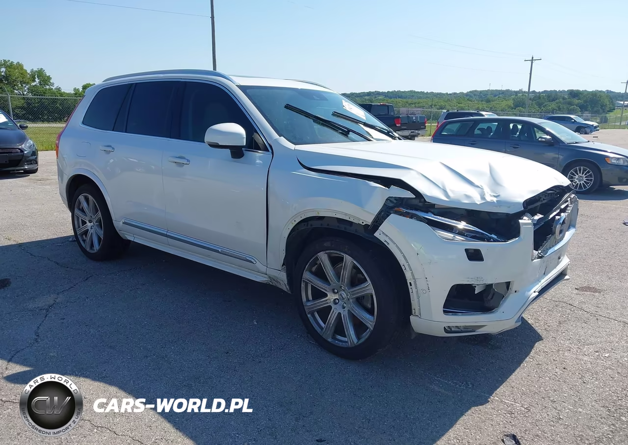 2017 Volvo Xc90 T6 VIN:YV4A22PL6H1180680 - 1