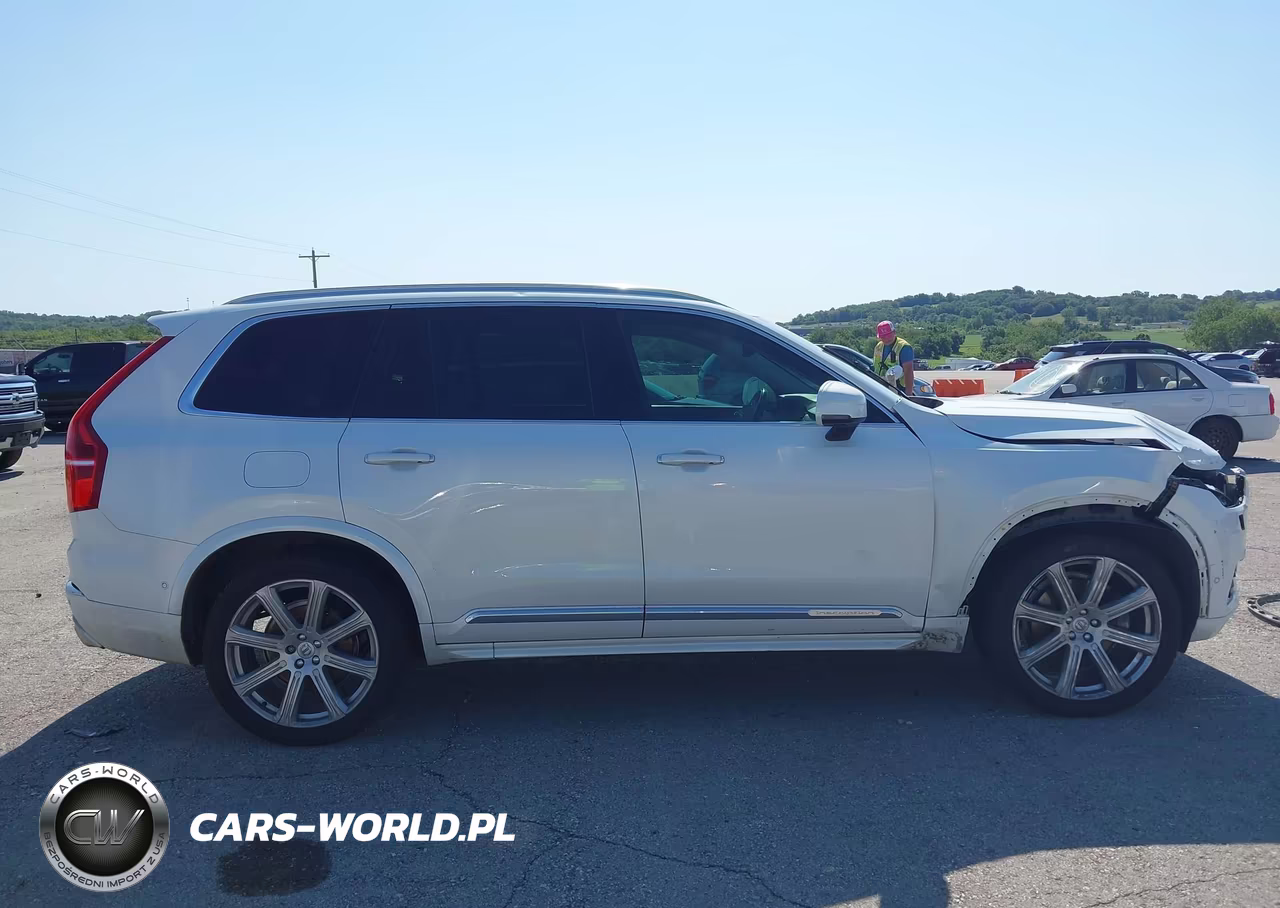 2017 Volvo Xc90 T6 VIN:YV4A22PL6H1180680 - 14