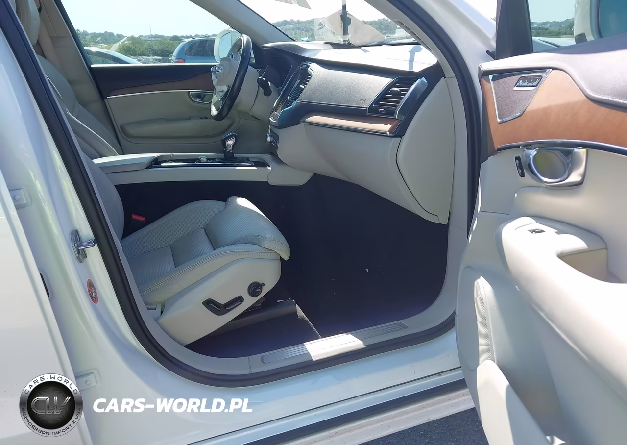 2017 Volvo Xc90 T6 VIN:YV4A22PL6H1180680 - 5