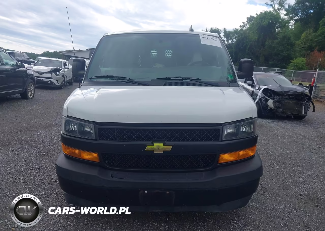 2018 Chevrolet Express 2500 Work Van VIN:1GCWGAFP6J1340328 - 13