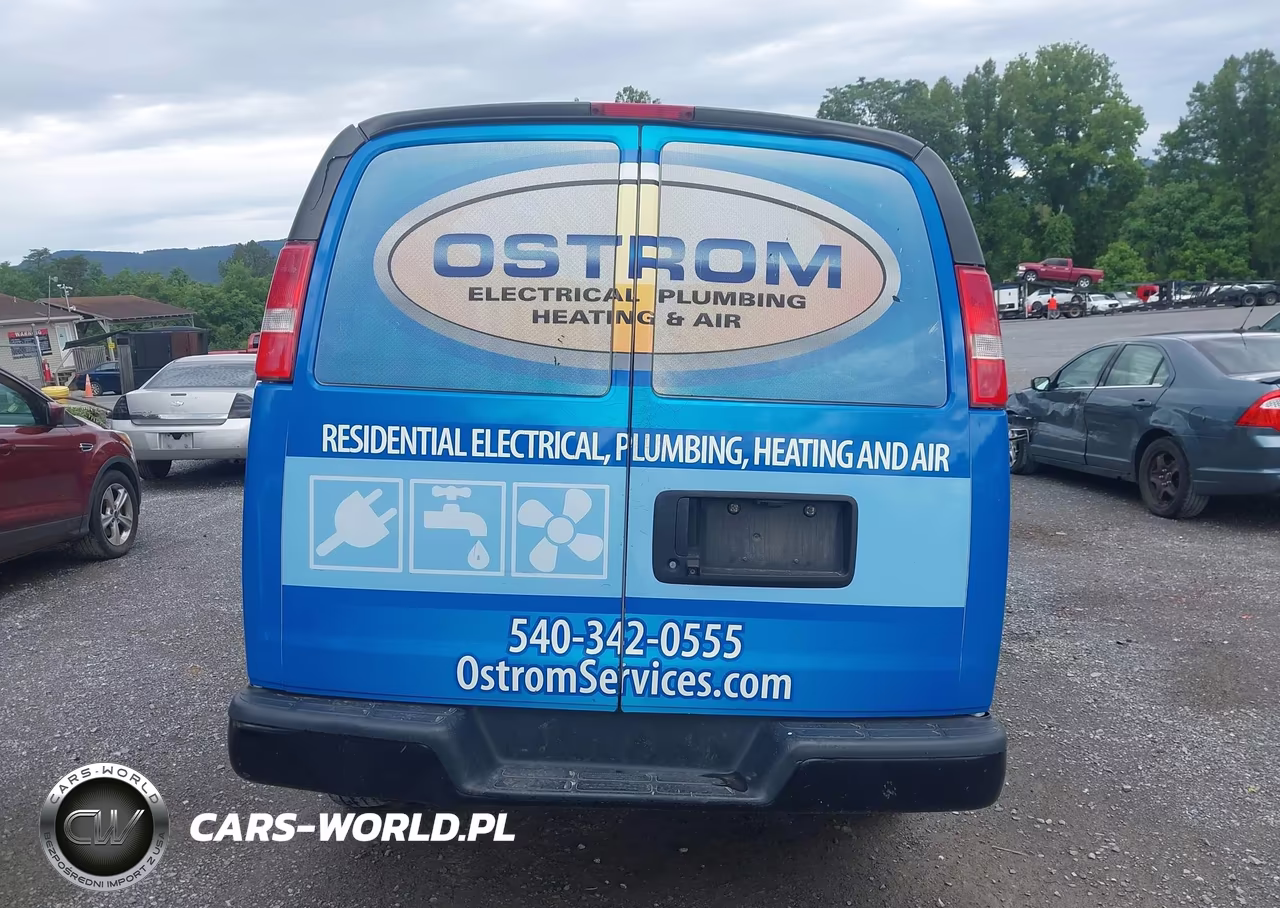 2018 Chevrolet Express 2500 Work Van VIN:1GCWGAFP6J1340328 - 17