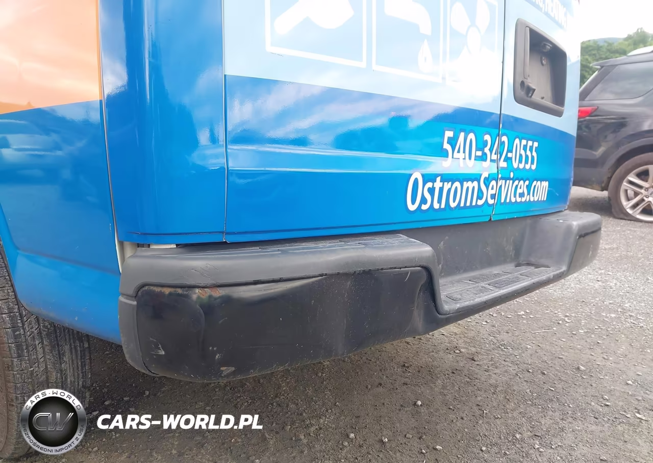 2018 Chevrolet Express 2500 Work Van VIN:1GCWGAFP6J1340328 - 22