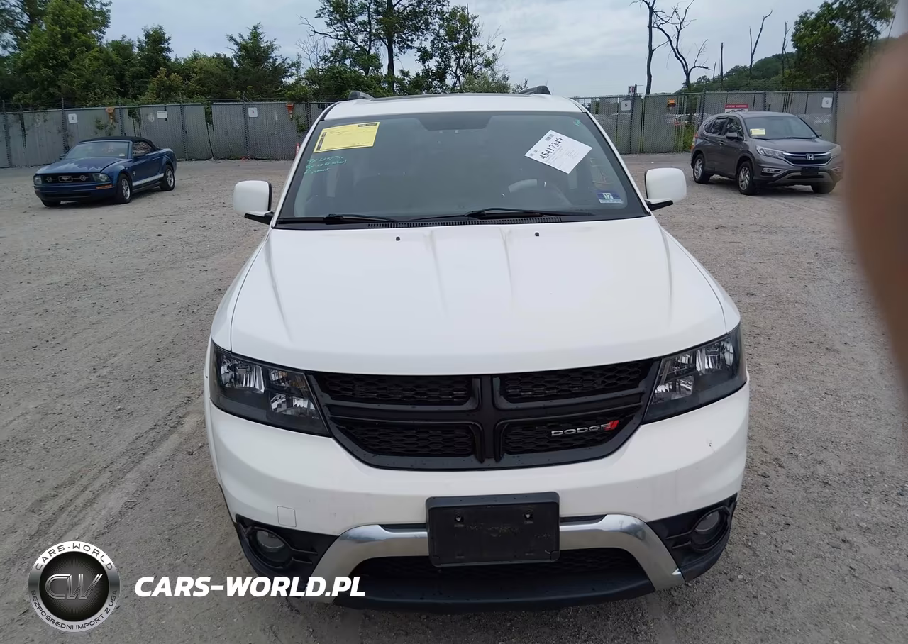 2017 Dodge Journey Crossroad VIN:3C4PDCGG8HT625526 - 12
